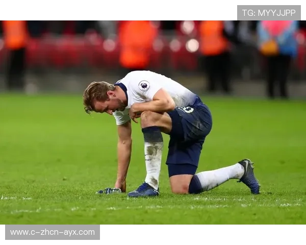 凯恩精准分向弱侧打乱对方防守，热刺抓住主动权——战术洞察与球迷热爱